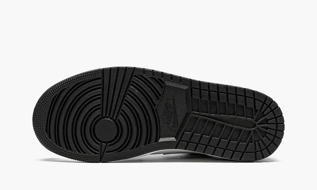 Air Jordan 1 Low Black / Particle Grey Sneakers