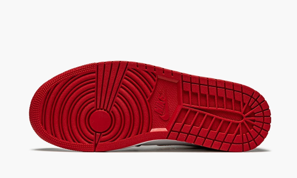 Air Jordan 1 Mid Metallic Red Sneakers