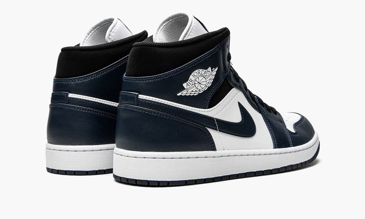 Jordan 1 Mid "Armory Navy" Sneakers